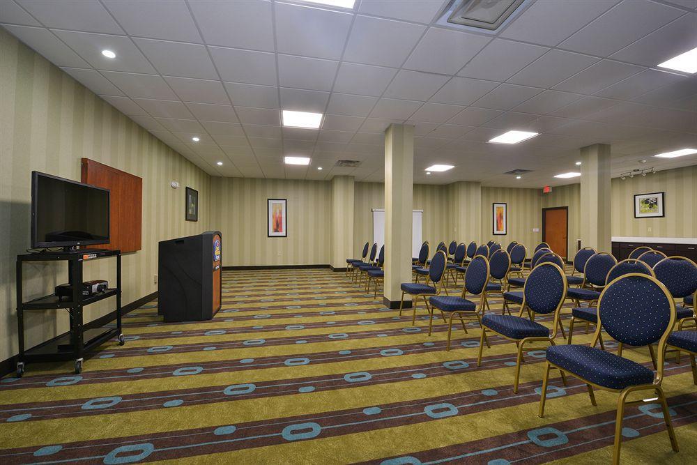 Best Western Savannah Airport Inn & Suites Pooler Exterior photo