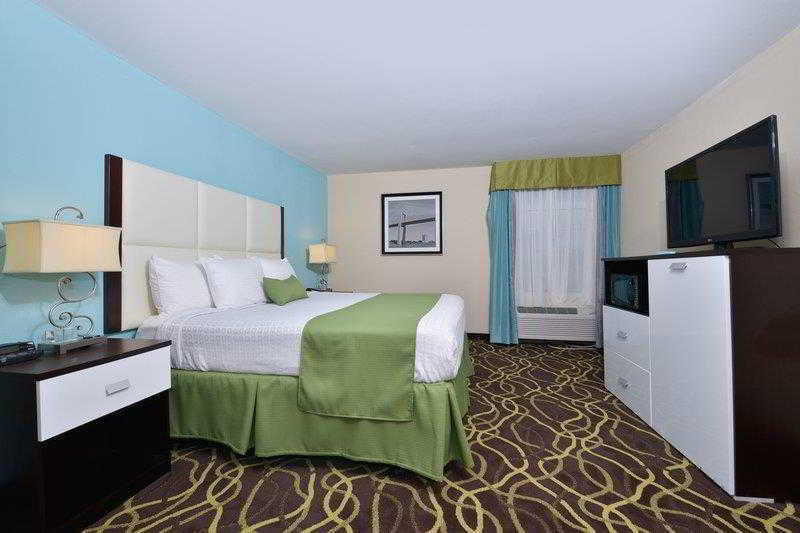 Best Western Savannah Airport Inn & Suites Pooler Exterior photo
